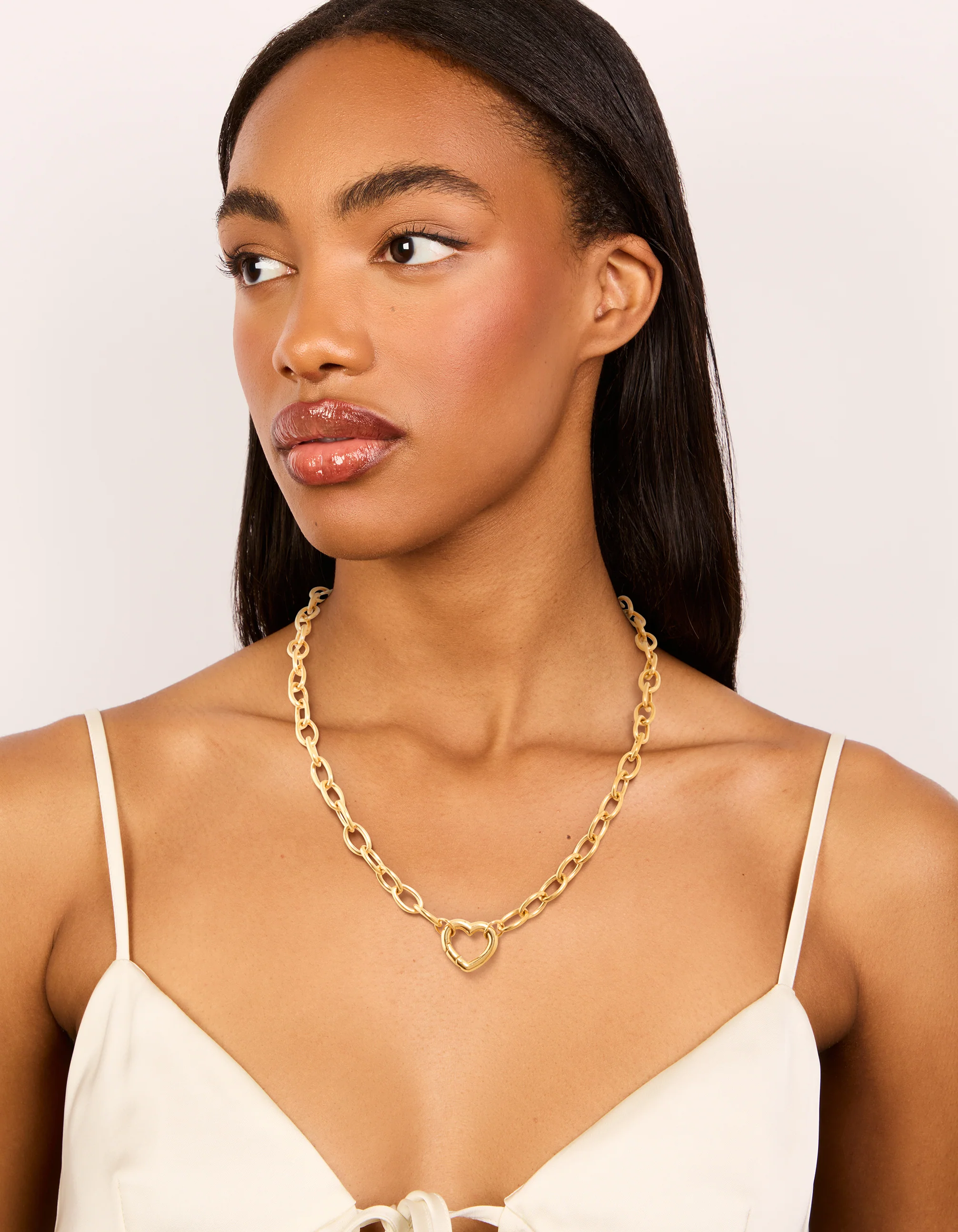 Waterproof Gold Plated Stainless Steel Heart Clasp Chain Necklace - Image 3